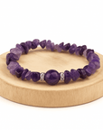 BRACCIALE CHIPS IN AMETISTA CON PERLA CENTRALE - Calma e rilassamento - Clorophilla Shop