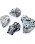 Pietra di Luna Grezza Origine India - Pietra da 3-5cm | Scopri su Clorophilla Shop