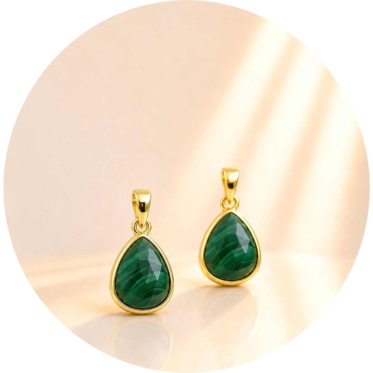 CIONDOLO LACRIMA IN MALACHITE - Trasformazione, protezione e crescita personale | Scopri su Clorophilla Shop