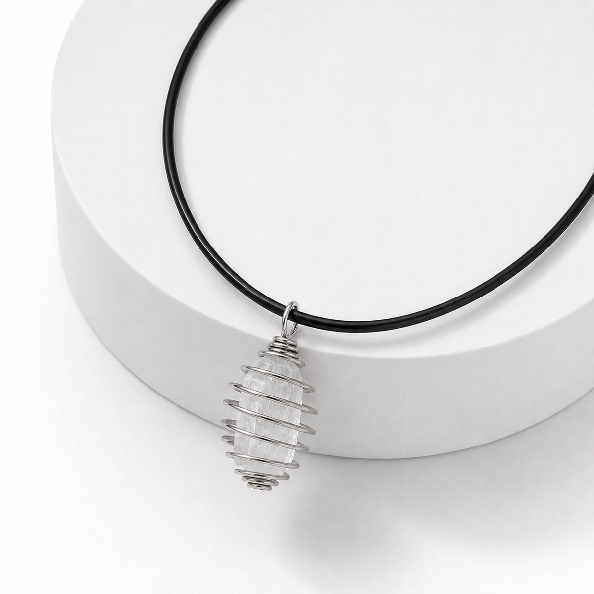 COLLANA GABBIETTA CON SELENITE - Purificazione e serenità interiore | Scopri su Clorophilla Shop