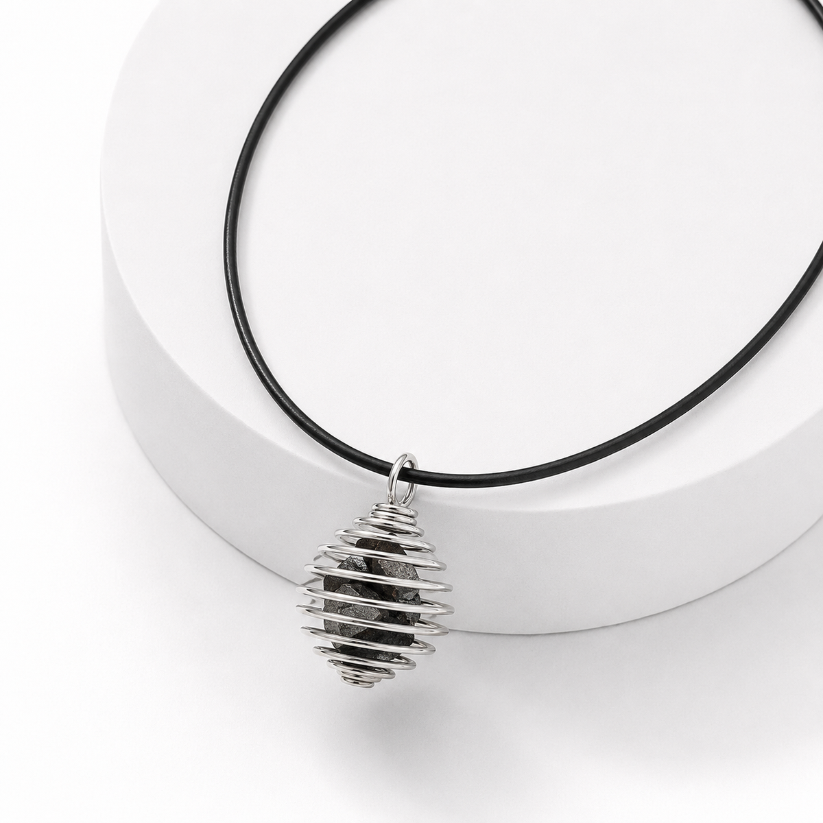 COLLANA GABBIETTA CON EMATITE - Radicamento e forza interiore | Scopri su Clorophilla Shop
