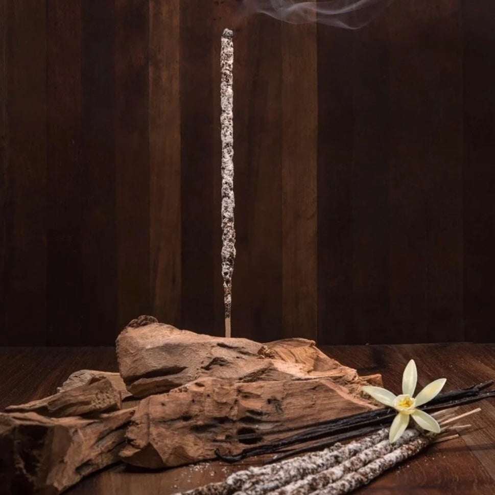 SAGRADA MADRE INCENSO LINEA PALO SANTO - Palo santo e Vaniglia | Scopri su Clorophilla Shop