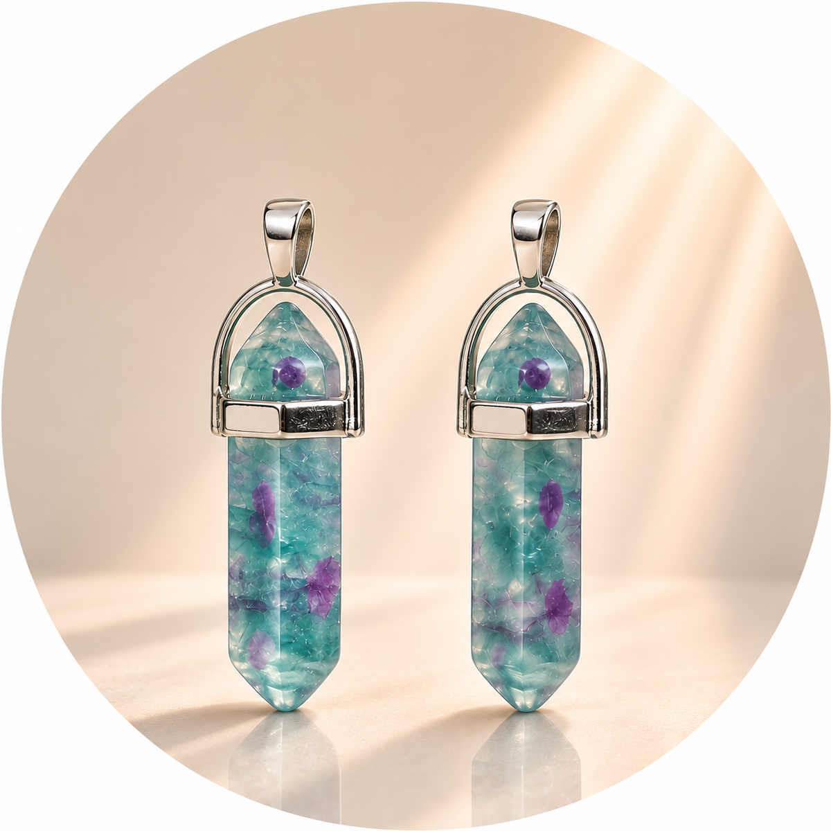 CIONDOLO PRISMA IN FLUORITE - Chiarezza mentale, concentrazione e crescita personale | Scopri su Clorophilla Shop