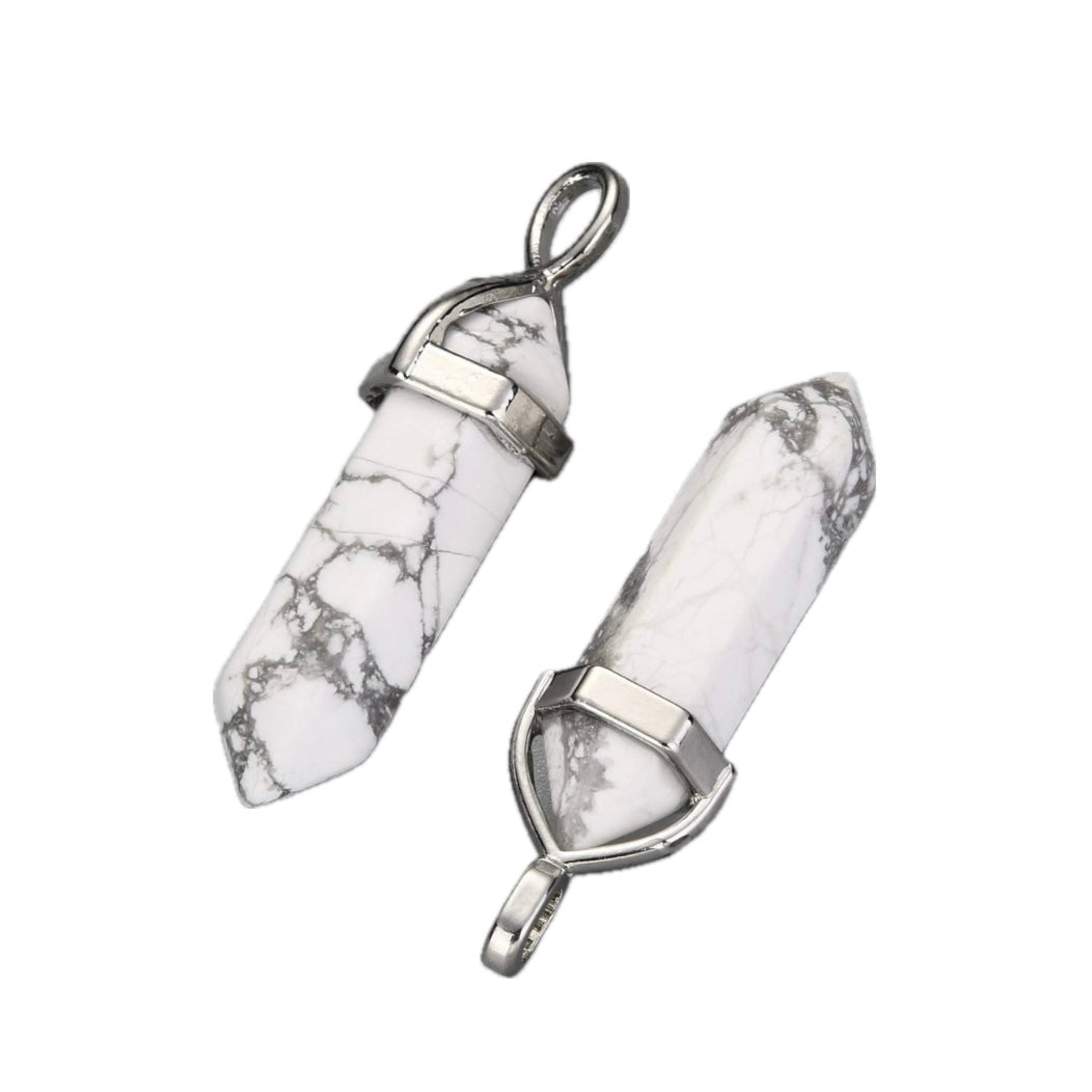 CIONDOLO PRISMA IN HOWLITE - Calma, pazienza e rilassamento | Scopri su Clorophilla Shop