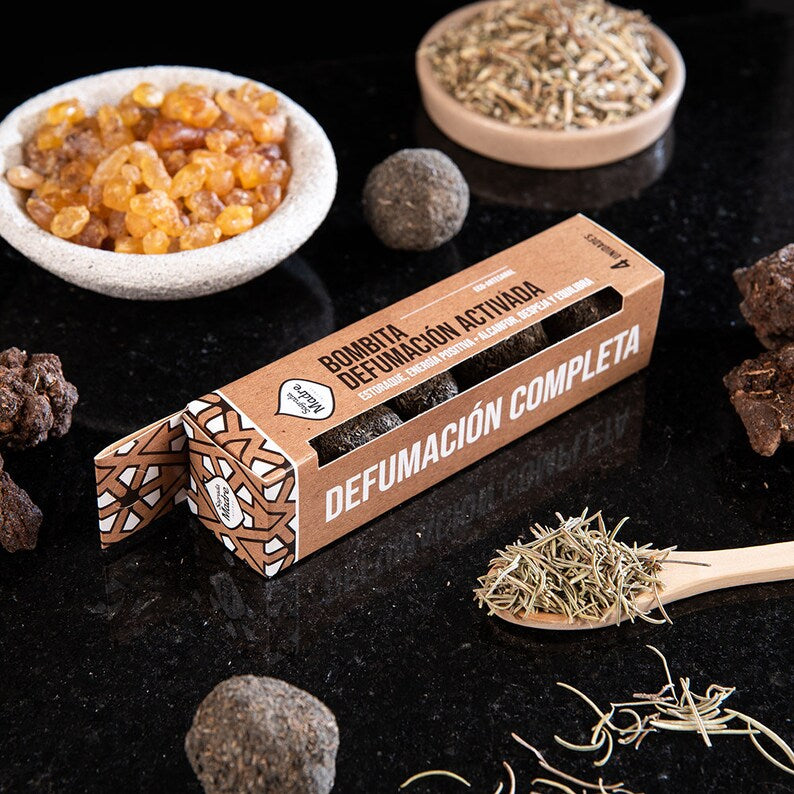 Sagrada Madre BOMBITA DEFUMACIÒN COMPLETA Smudge di Erbe naturali artigianali - Fumigazione Completa | Scopri su Clorophilla Shop