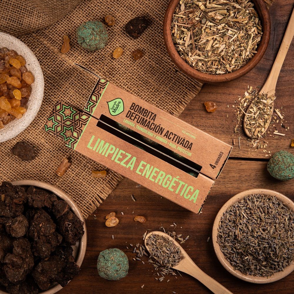 Sagrada Madre BOMBITA LIMPIEZA ENERGETICA Smudge di Erbe naturali artigianali - Pulizia Energetica confezione da 4 bombita | Scopri su Clorophilla Shop