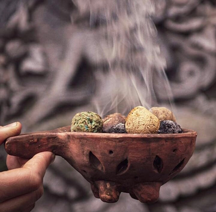 Sagrada Madre BOMBITA ABRE CAMINOS Smudge di Erbe naturali artigianali - Nuove opportunità | Scopri su Clorophilla Shop