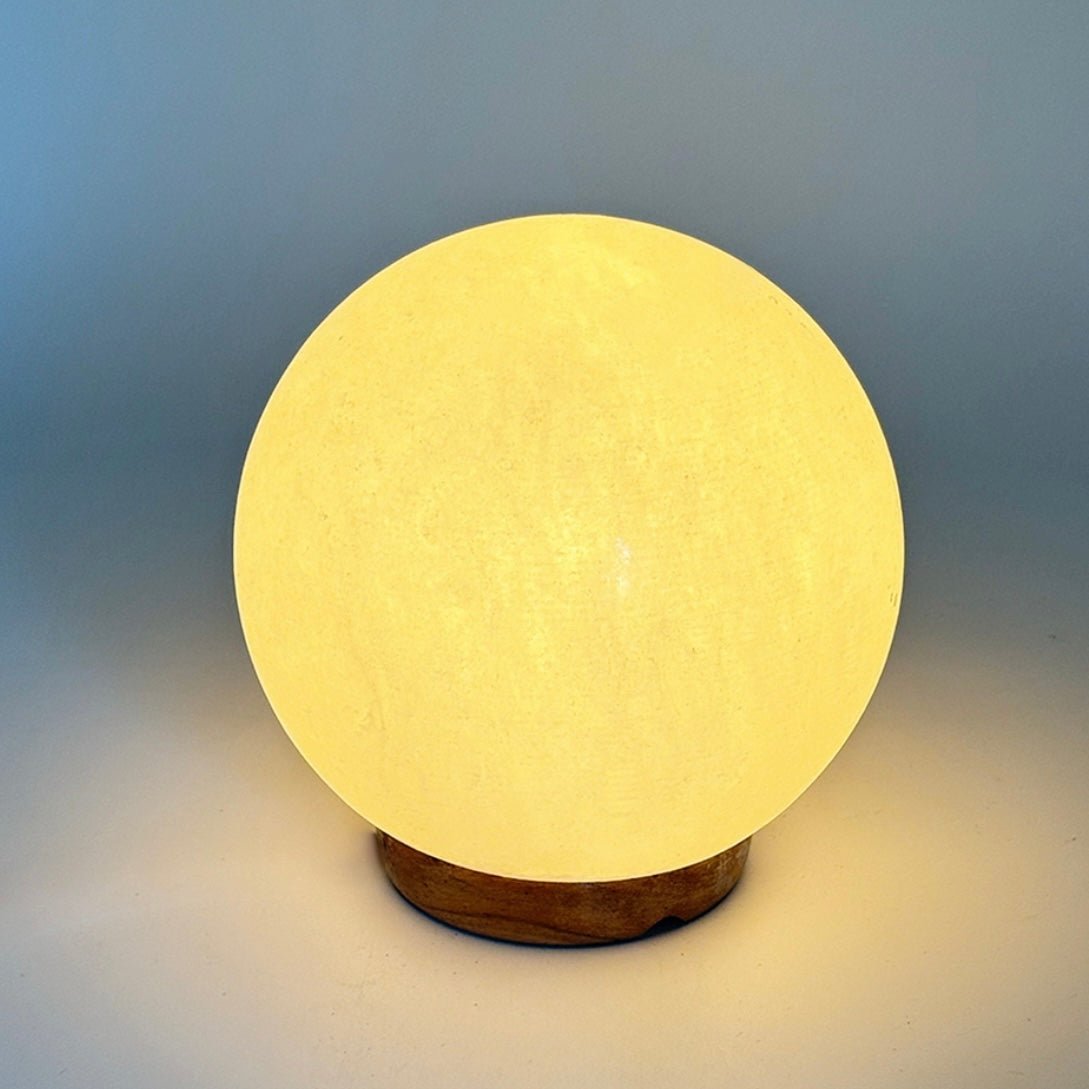 Lampada di Sale dell'Hymalaya naturale Sfera bianca - 3/4kg - Clorophilla Shop