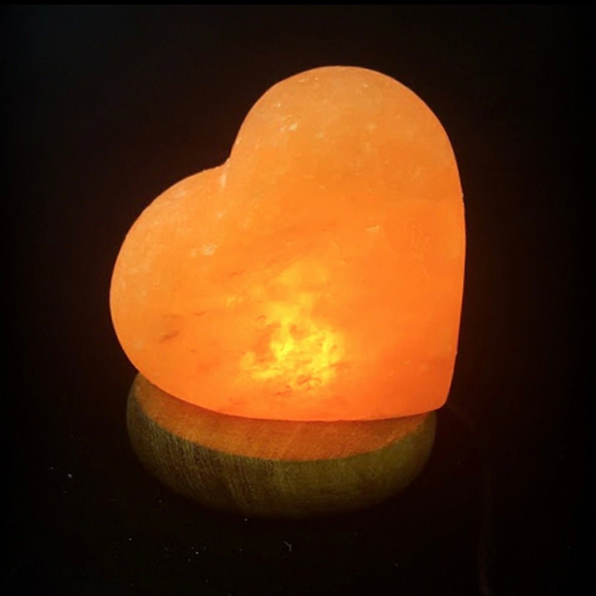 Lampada di sale rosa dell'Himalaya USB a forma di cuore - 600g - Clorophilla Shop