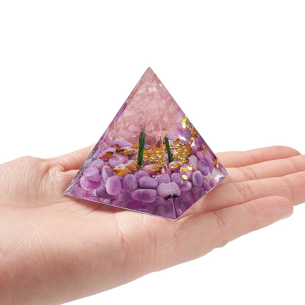 Piramide orgonica con lamina oro - Ametista - Clorophilla Shop