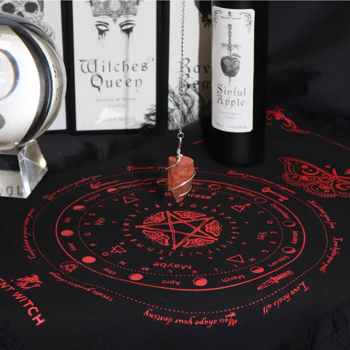 TELO DIVINATORIO FALENA NERO E ROSSO - Letture con pendolo, tarocchi e disposizione cristalli - Clorophilla Shop