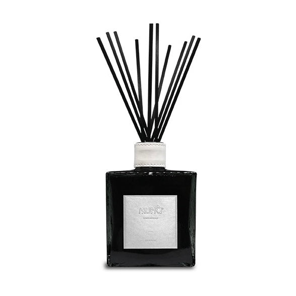 MUHÀ Diffuser Legni Orientali - Profumatore d'ambiente con bastoncini - 200ml / 500ml | Scopri su Clorophilla Shop